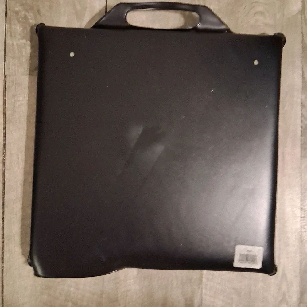 Vintage MLB Cleveland Indians Baseball Jacob's‎ Field Seat Cushion Damaged